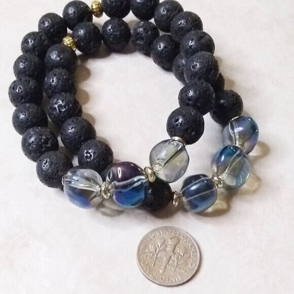 C.H.U.N.K.Y. MONKEY! Iridescent Shimmering Glass + Lava Rock Beaded Bracelet - Picture 4 of 8